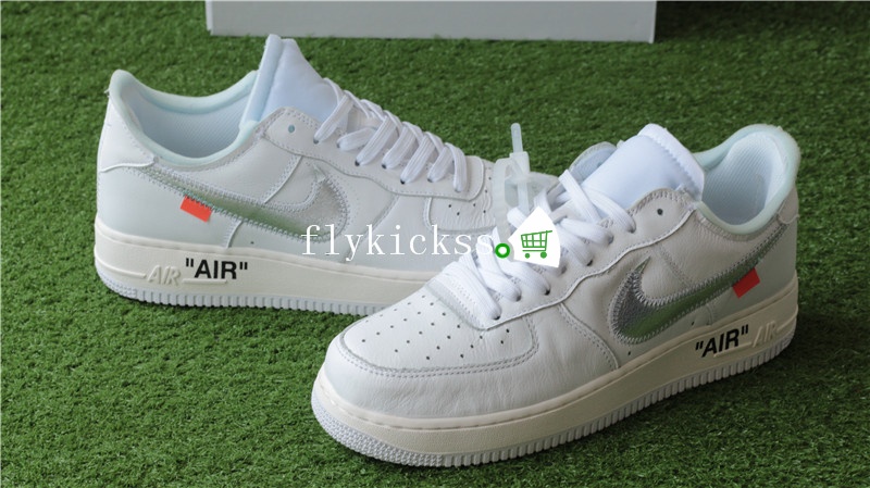 Nike Air Force 1\'07 Off White